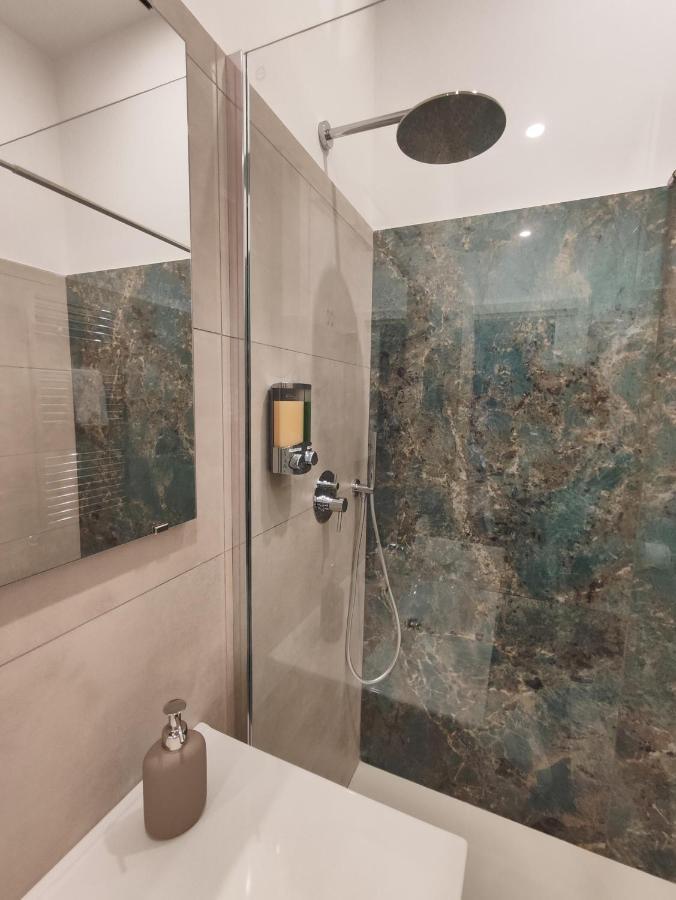 Santa Lucia Luxury Apartment Napoli Ngoại thất bức ảnh