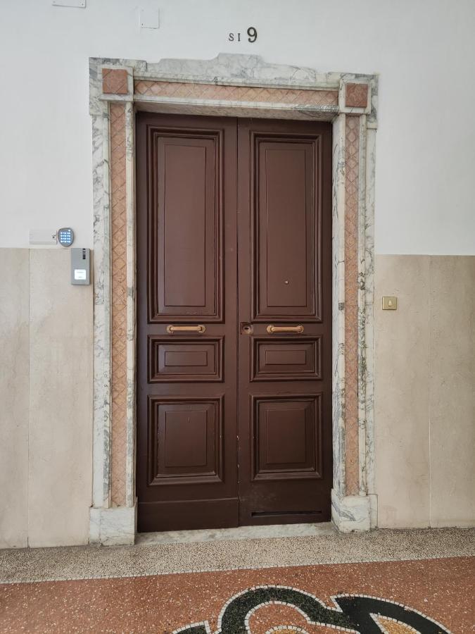 Santa Lucia Luxury Apartment Napoli Ngoại thất bức ảnh